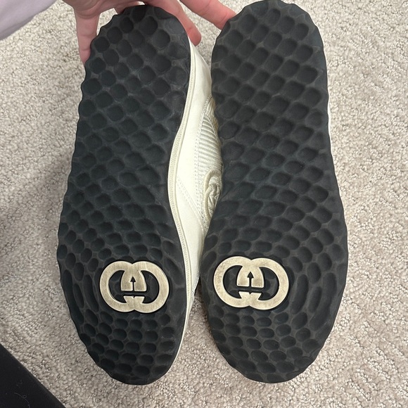 Gucci White and Black Sneakers - Picture 4 of 7